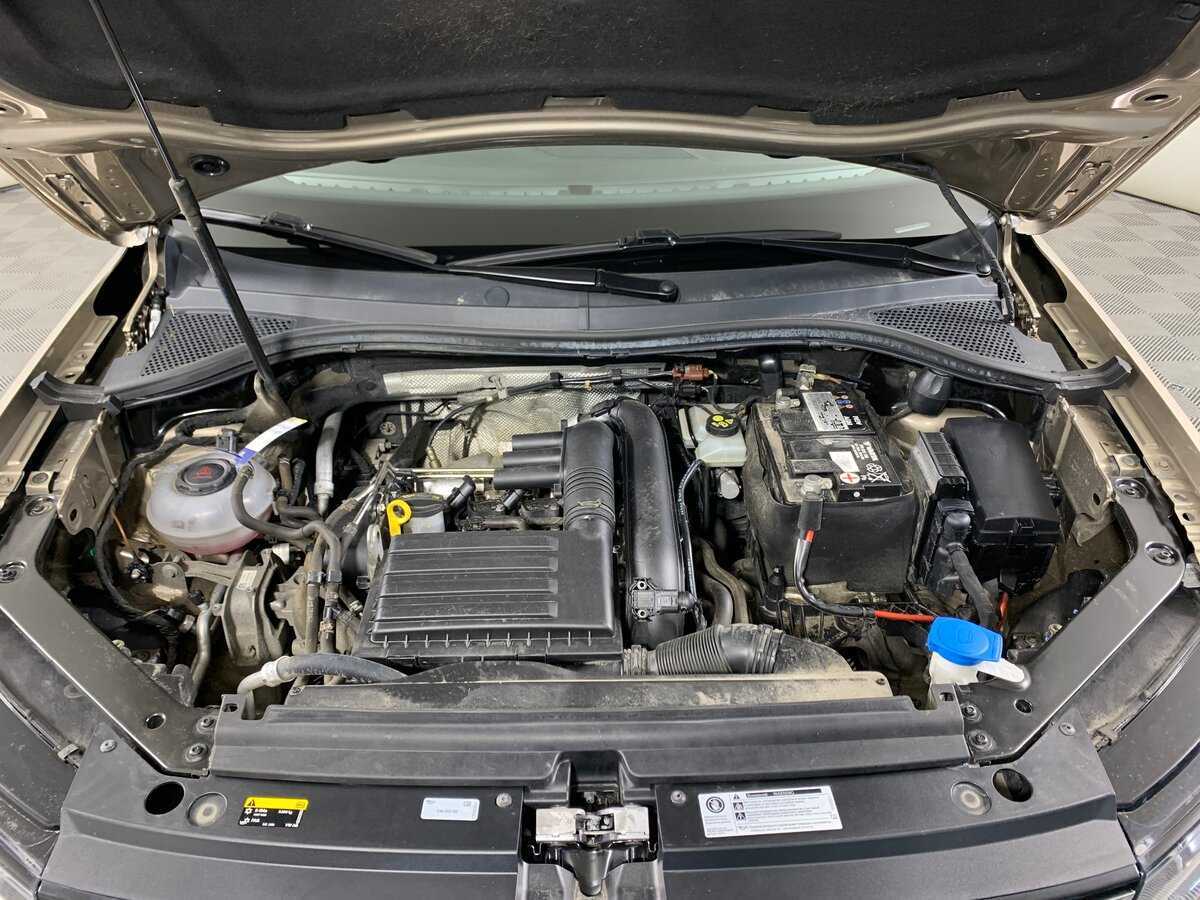 Купить Volkswagen Tiguan, 2019, 90 506 км, фото №11