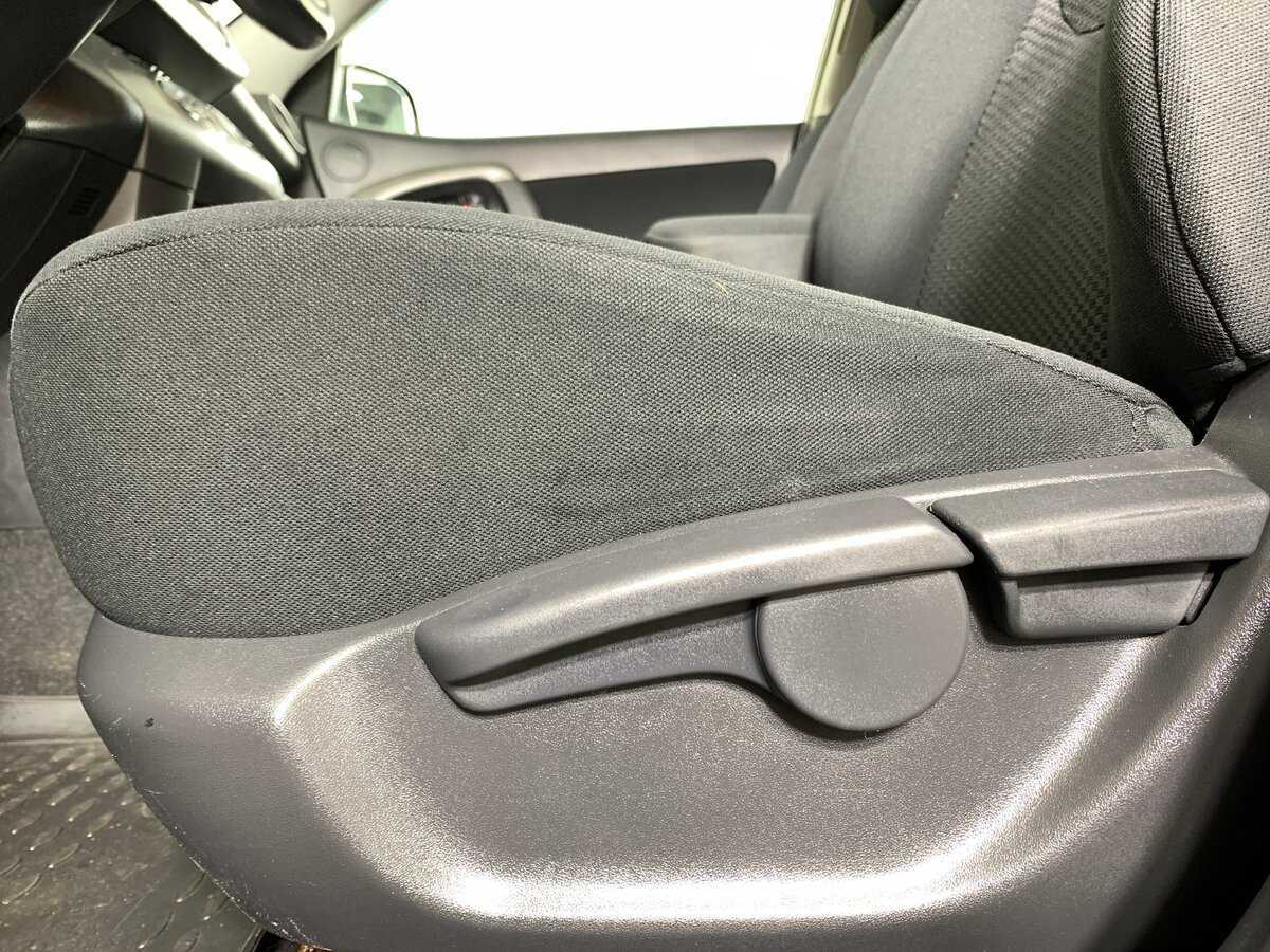 Купить Toyota RAV4, 2011, 86 001 км, фото №17