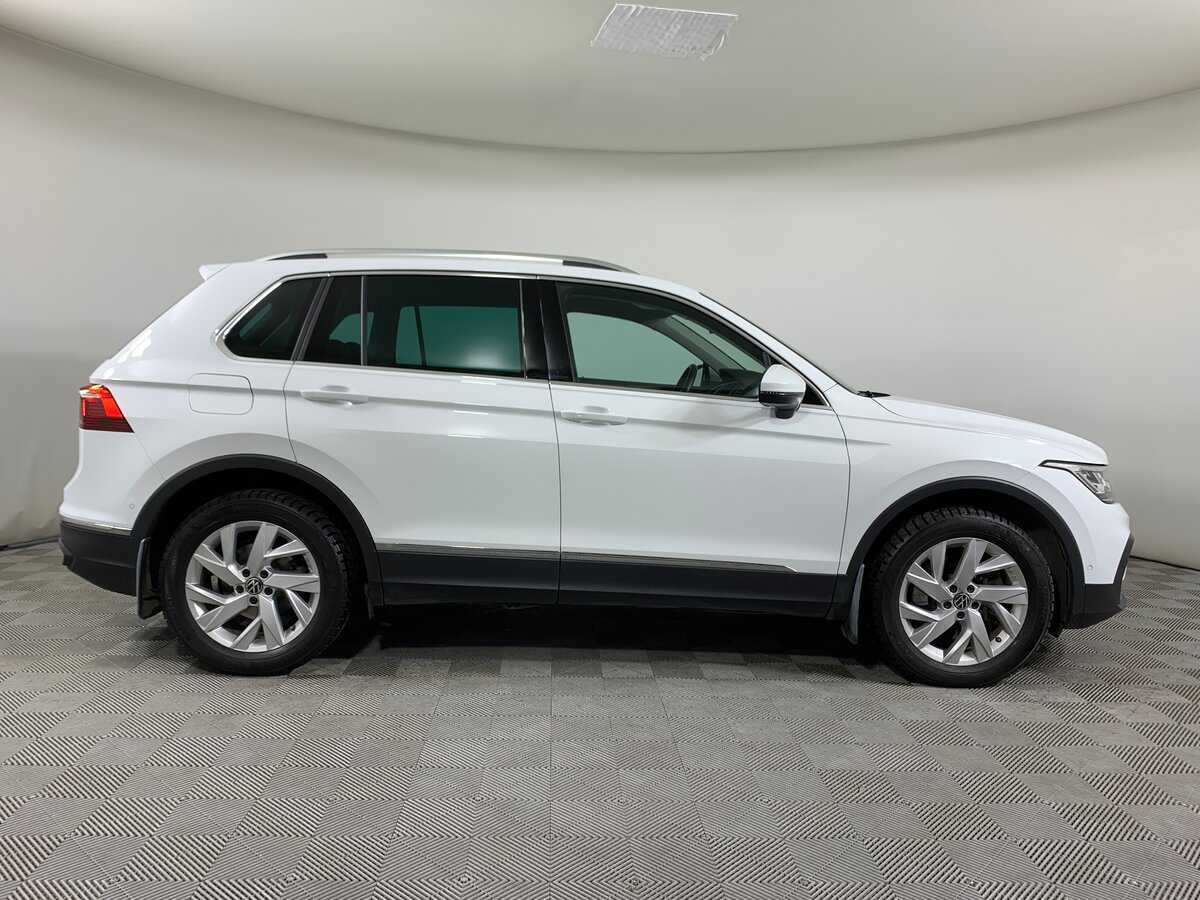 Купить Volkswagen Tiguan, 2021, 40 486 км, фото №4
