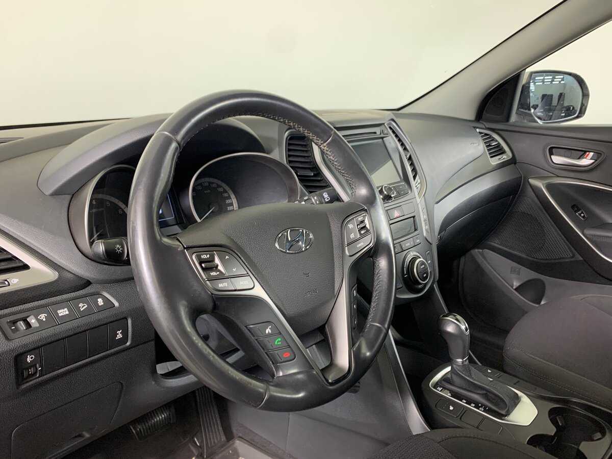 Купить Hyundai Santa Fe, 2017, 142 200 км, фото №9