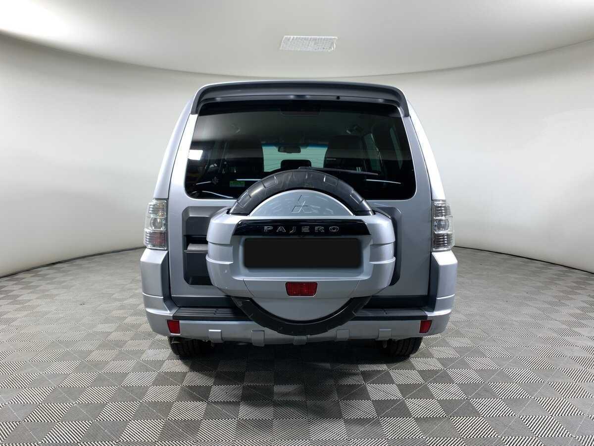 Купить Mitsubishi Pajero, 2011, 305 662 км, фото №6