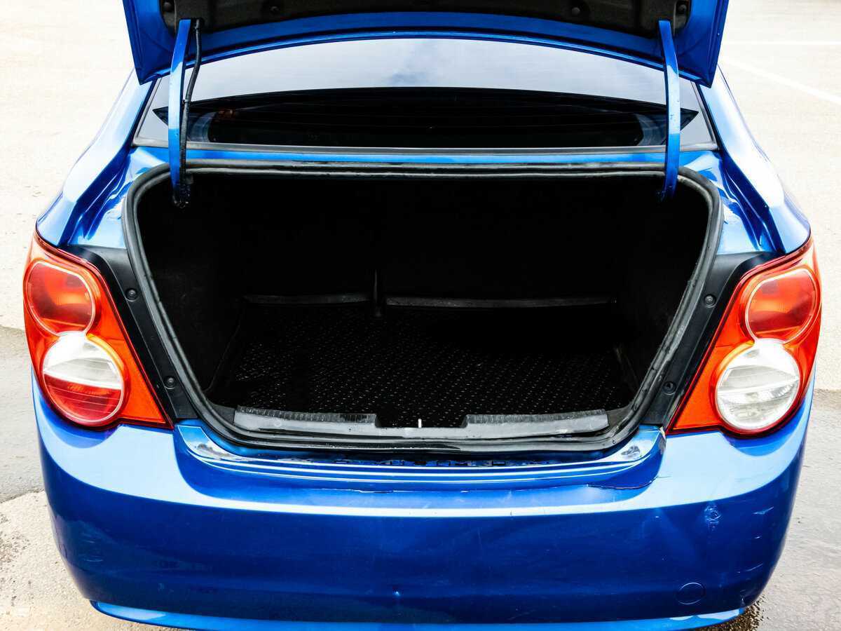 Купить Chevrolet Aveo, 2013, 243 929 км, фото №12