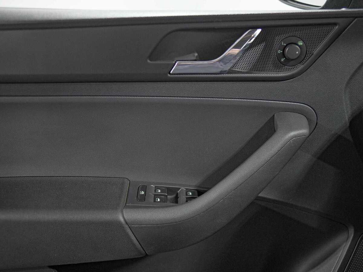 Купить Skoda Rapid, 2015, 175 439 км, фото №11