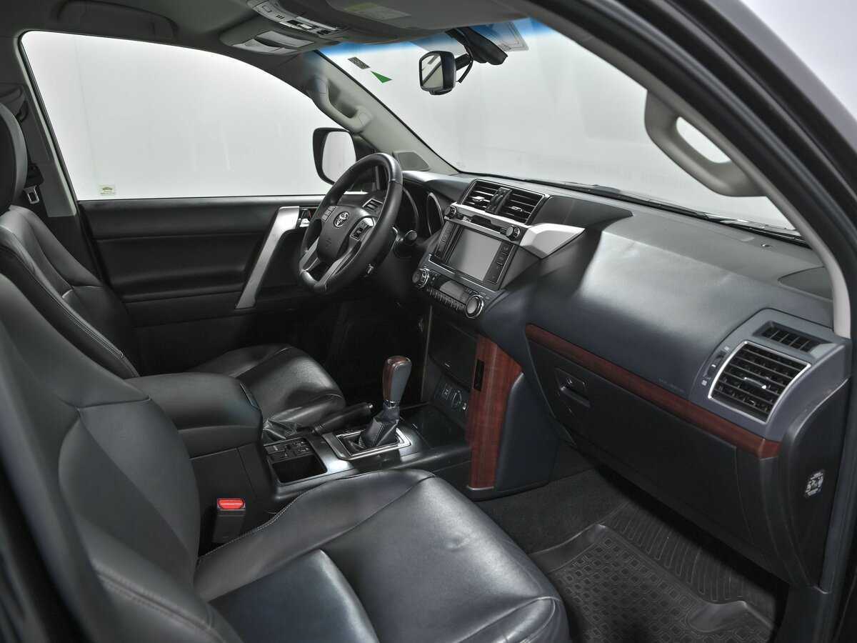 Купить Toyota Land Cruiser Prado, 2017, 91 027 км, фото №23