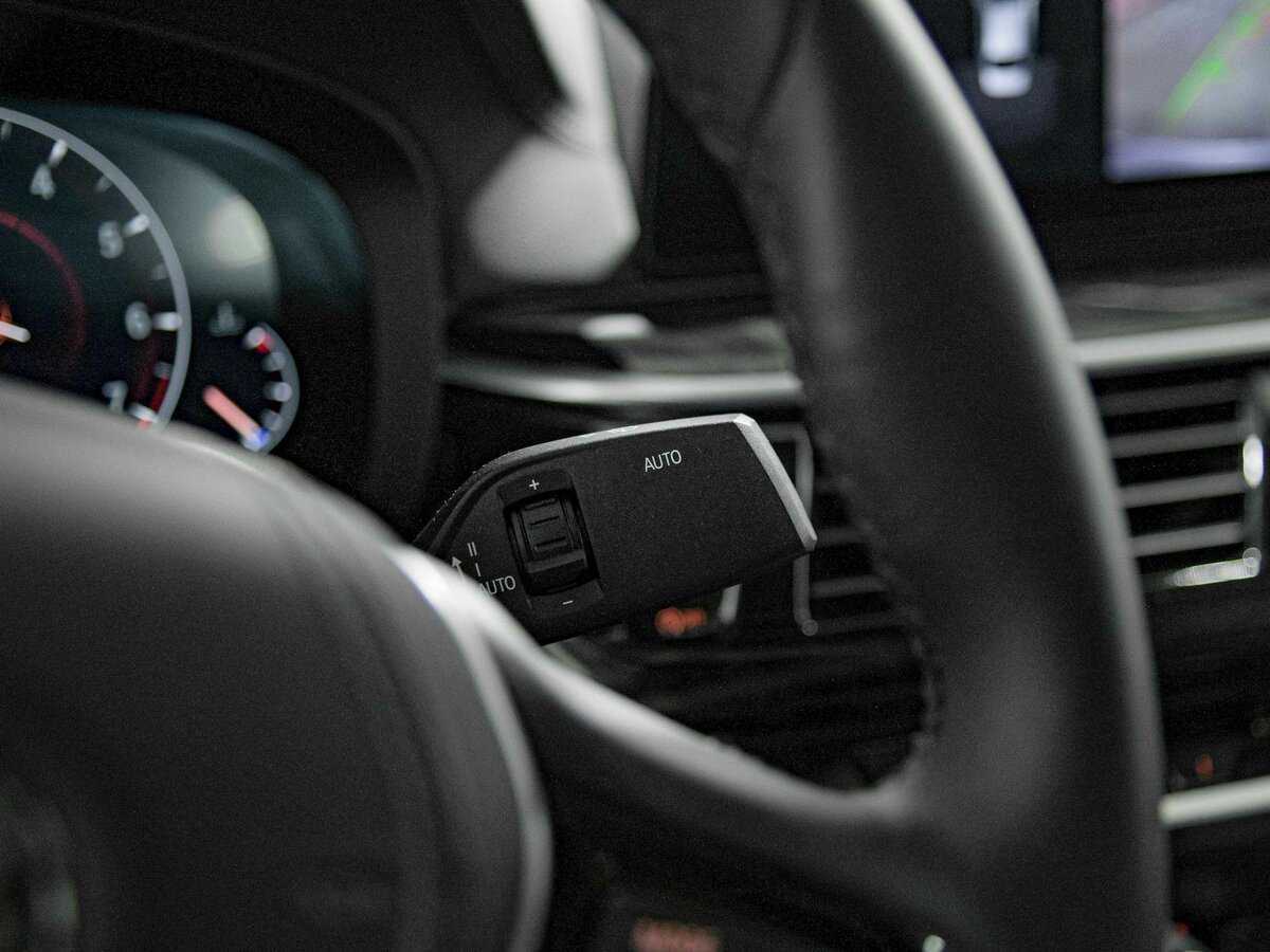 Купить BMW 5 серии 520i, 2019, 99 528 км, фото №9