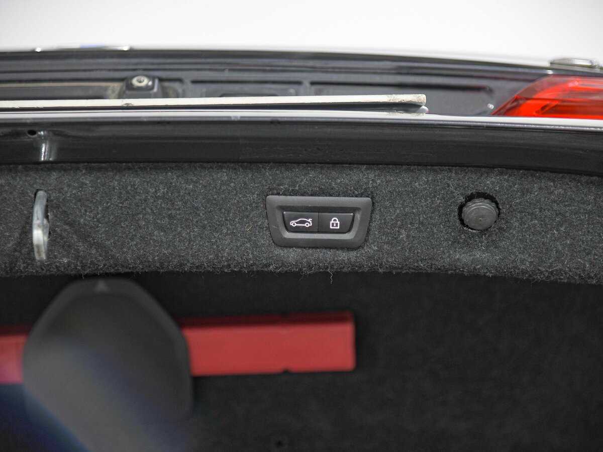 Купить BMW 5 серии 520d, 2017, 145 862 км, фото №21