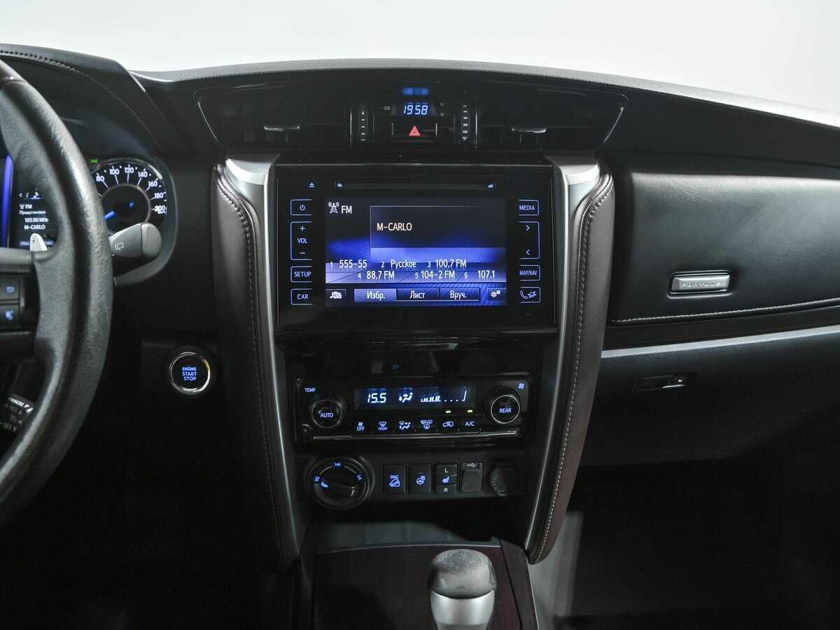 Купить Toyota Fortuner, 2017, 141 050 км, фото №11