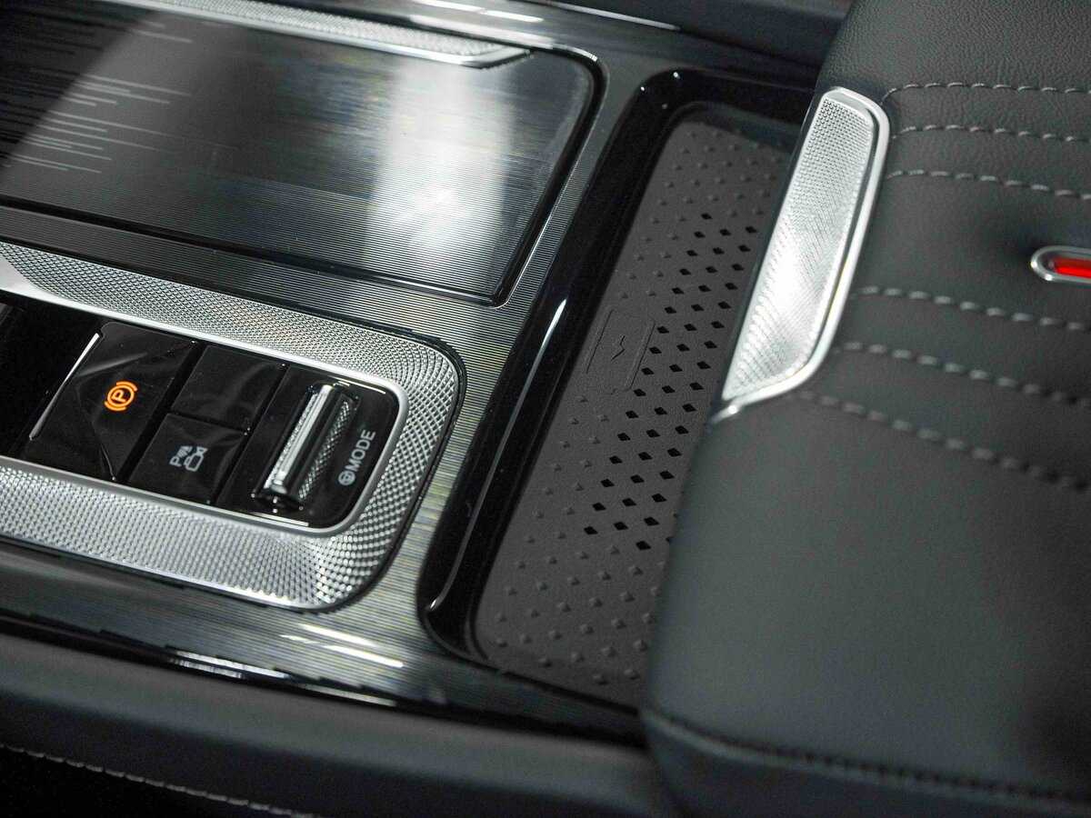 Купить Hongqi H5, 2024, 118 км, фото №14