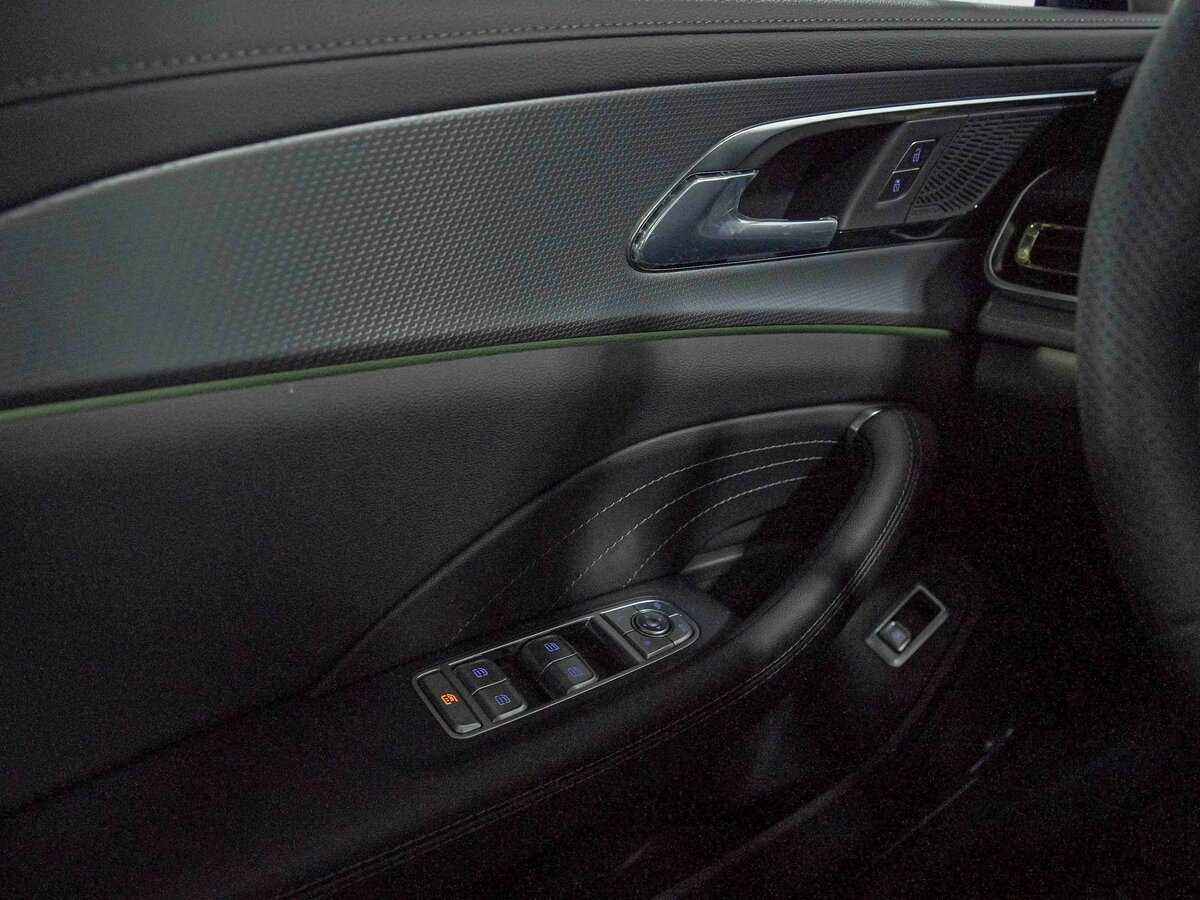 Купить Hongqi H5, 2024, 118 км, фото №15