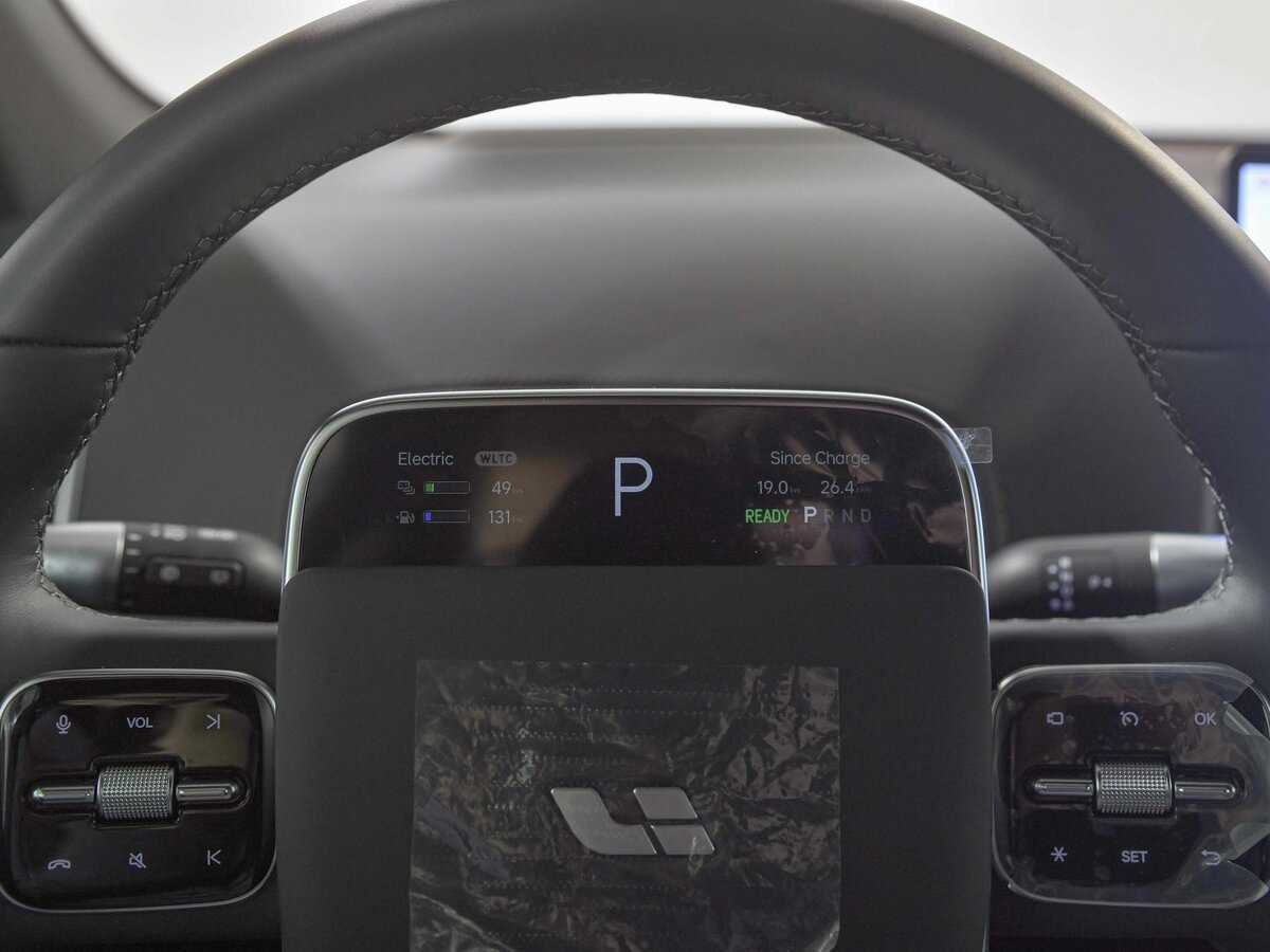 Купить LiXiang L7 42.8 kWh, 2024, 40 км, фото №8