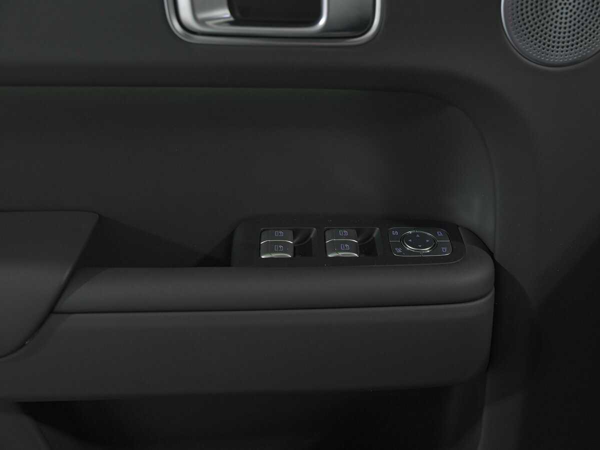 Купить LiXiang L7 42.8 kWh, 2024, 40 км, фото №14