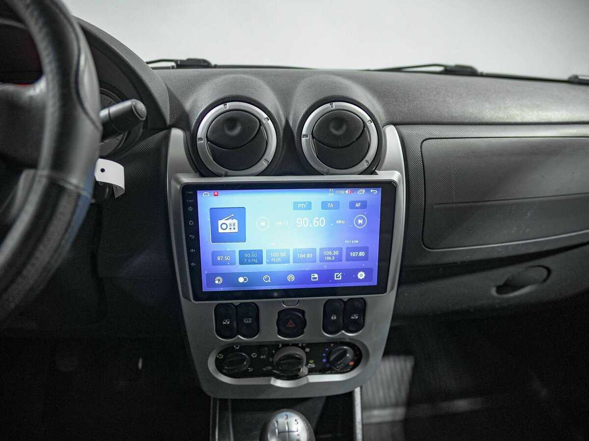 Купить Renault Logan, 2010, 252 545 км, фото №8