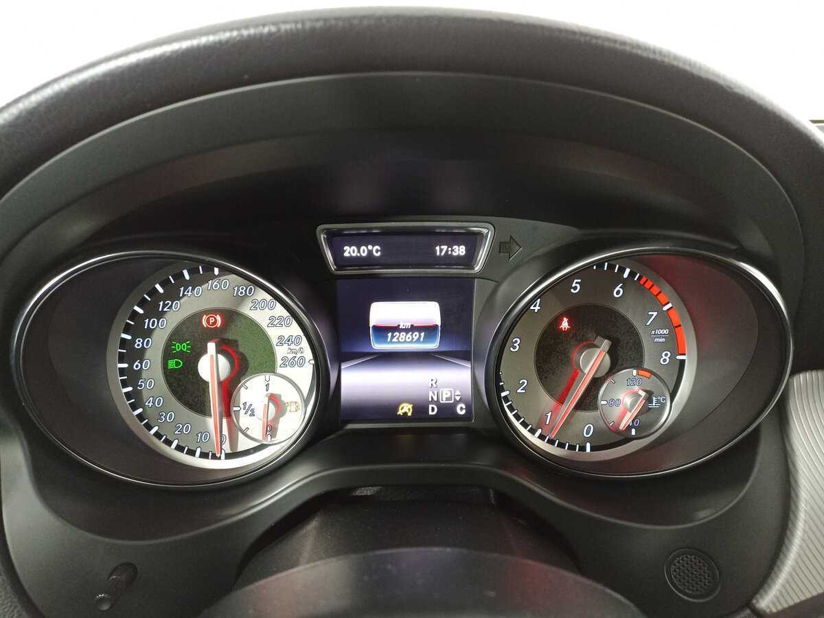 Купить Mercedes-Benz GLA 250, 2015, 128 703 км, фото №13