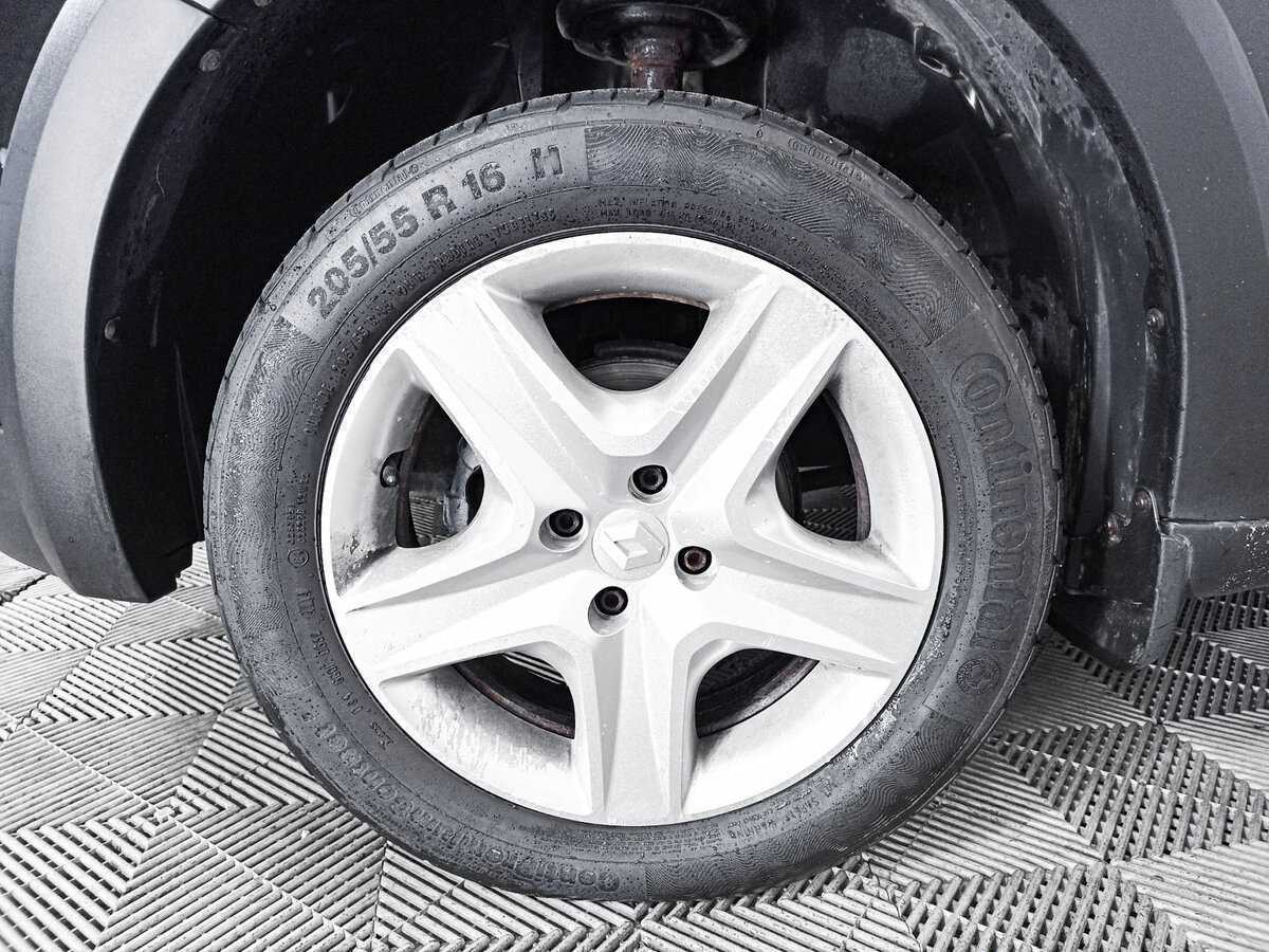 Купить Renault Sandero Stepway, 2014, 54 380 км, фото №17