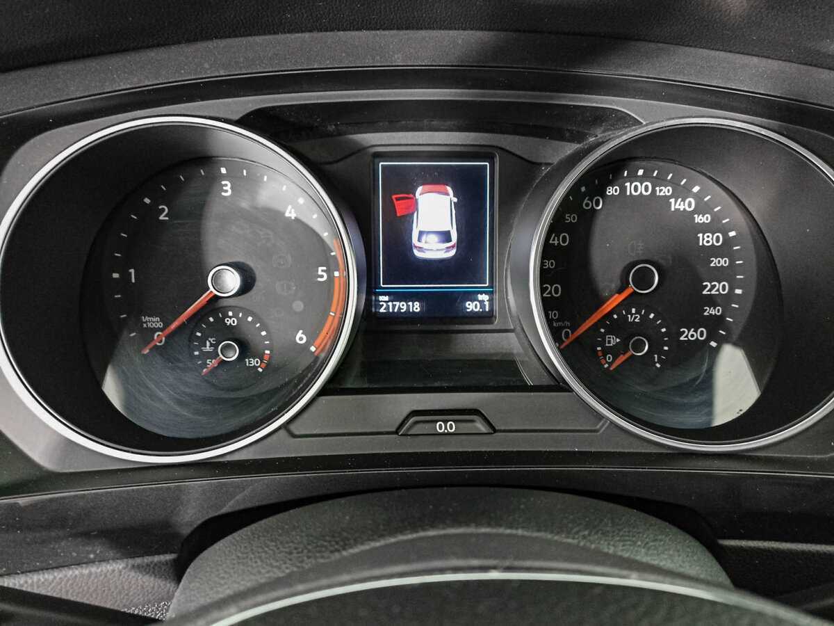 Купить Volkswagen Tiguan, 2018, 217 896 км, фото №11