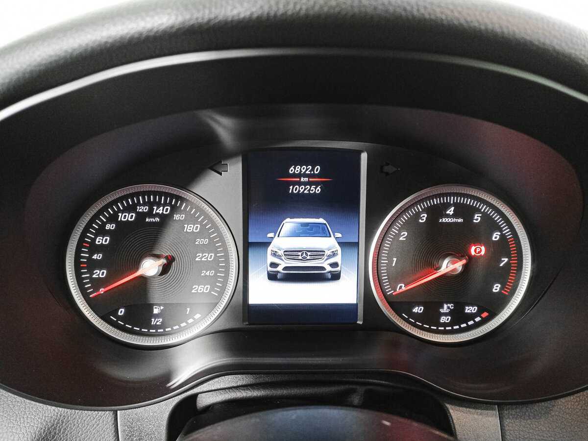 Купить Mercedes-Benz GLC 250, 2017, 109 202 км, фото №10