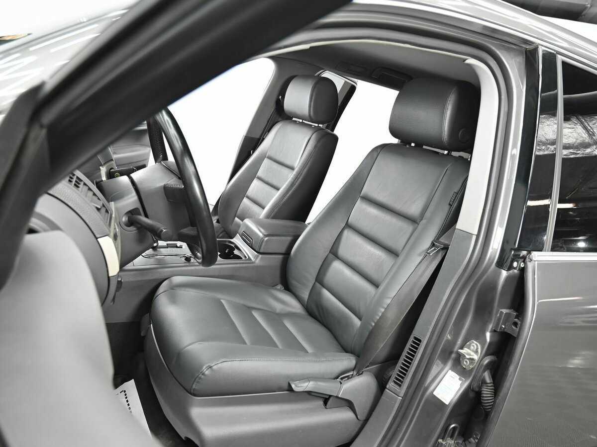 Купить Volkswagen Touareg, 2010, 199 000 км, фото №6