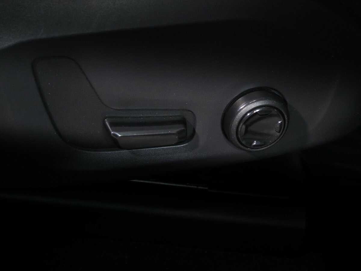 Купить Volvo XC60, 2019, 70 430 км, фото №13