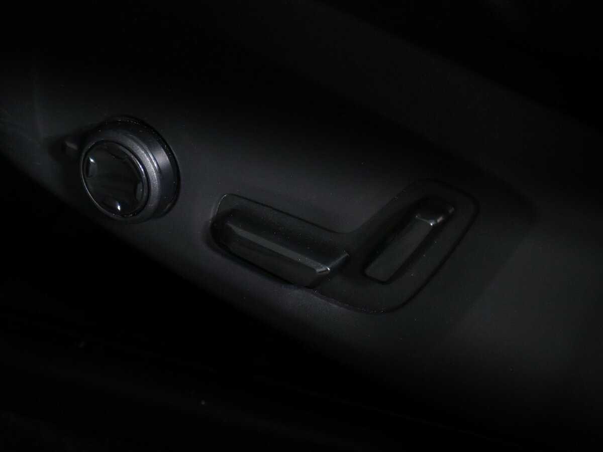 Купить Volvo XC60, 2019, 70 430 км, фото №16