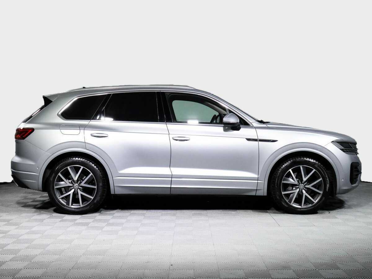Купить Volkswagen Touareg, 2018, 90 730 км, фото №4