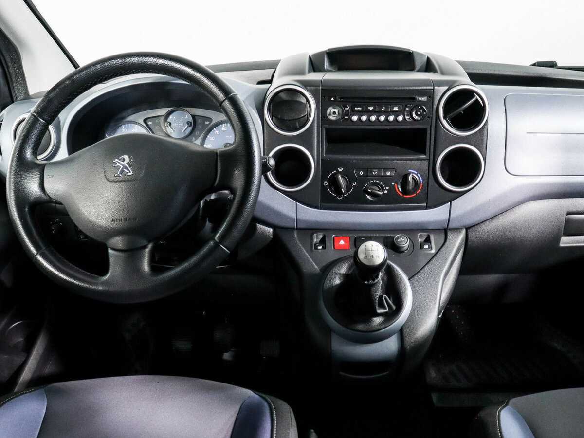 Купить Peugeot Partner, 2012, 182 474 км, фото №9