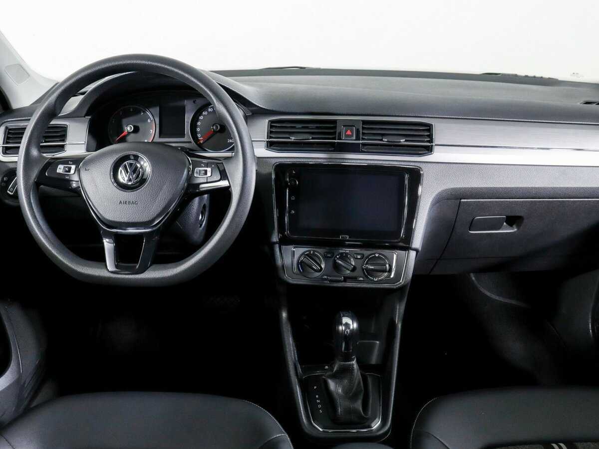 Купить Volkswagen Santana, 2022, 35 856 км, фото №9