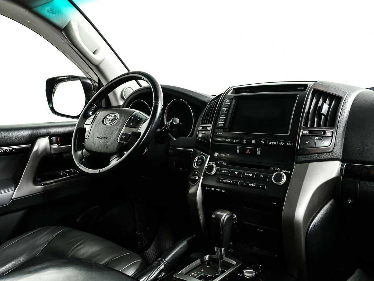 Купить Toyota Land Cruiser, 2010, 300 159 км, фото №9