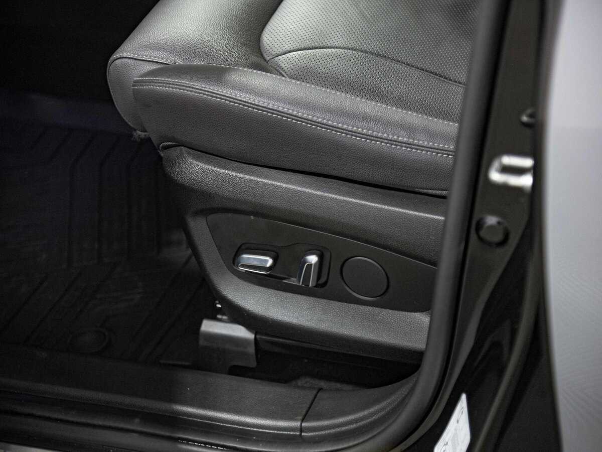 Купить Exeed VX, 2023, 19 691 км, фото №18