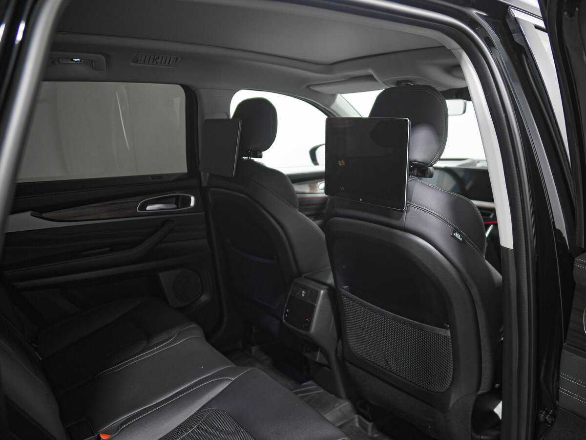 Купить Exeed VX, 2023, 19 691 км, фото №22