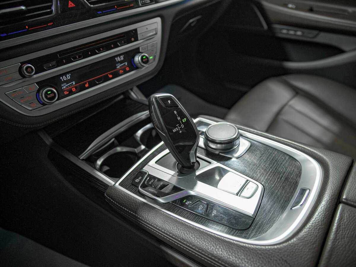 Купить BMW 7 серии Long 730Ld xDrive, 2018, 148 010 км, фото №11