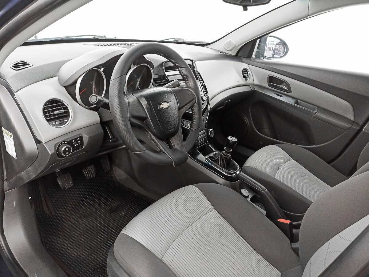 Купить Chevrolet Cruze, 2009, 278 021 км, фото №16