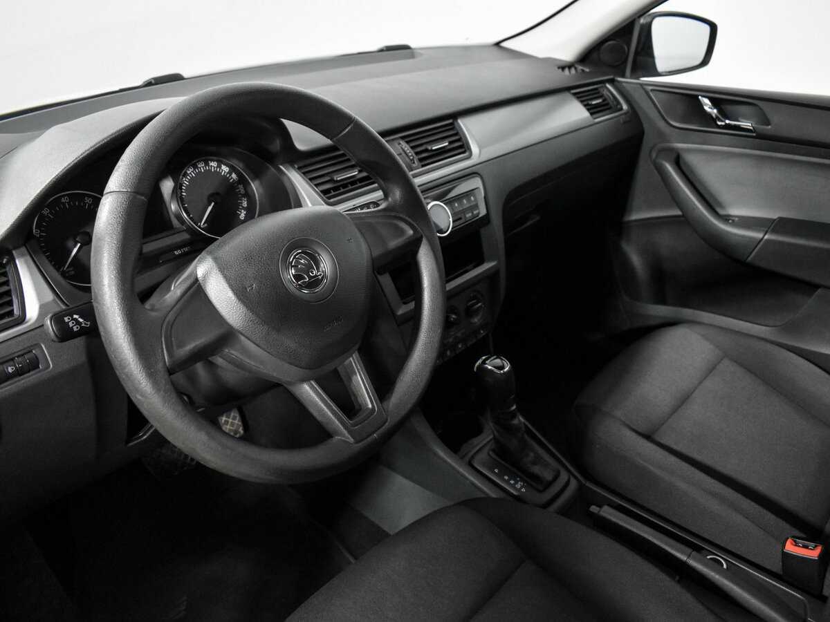 Купить Skoda Rapid, 2017, 163 901 км, фото №8