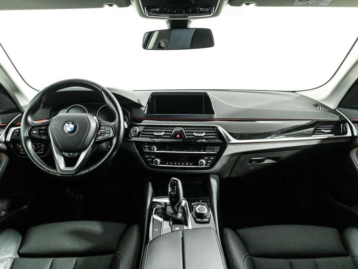 Купить BMW 5 серии 520d, 2019, 113 099 км, фото №13