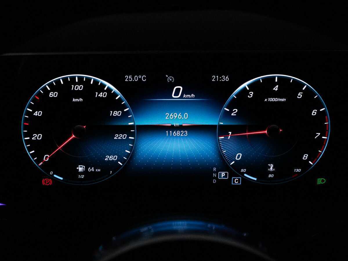 Купить Mercedes-Benz CLA 200, 2019, 116 821 км, фото №9