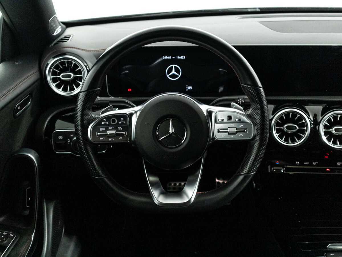 Купить Mercedes-Benz CLA 200, 2019, 116 821 км, фото №18