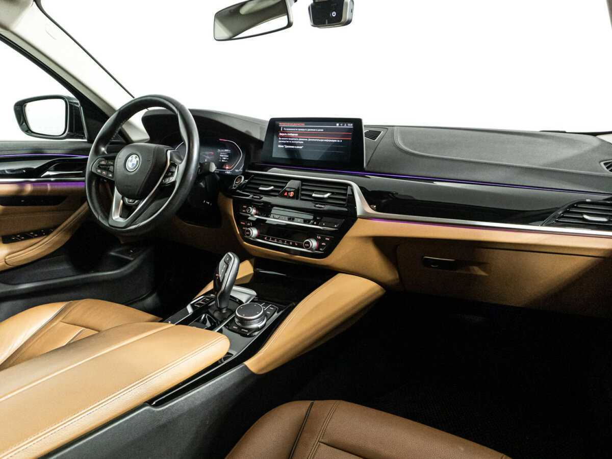 Купить BMW 5 серии 520i, 2019, 91 810 км, фото №8