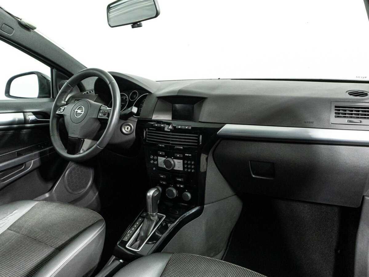 Купить Opel Astra GTC, 2010, 267 479 км, фото №9