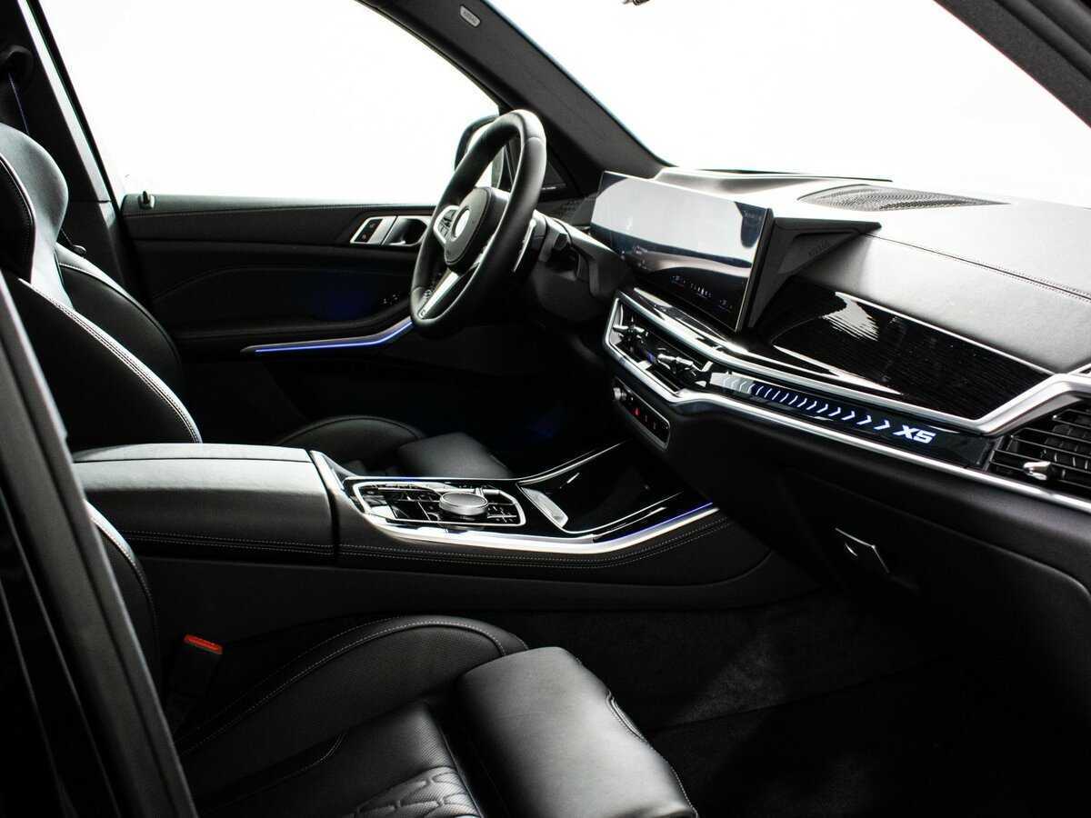 Купить BMW X5 40d, 2023, 7 520 км, фото №13