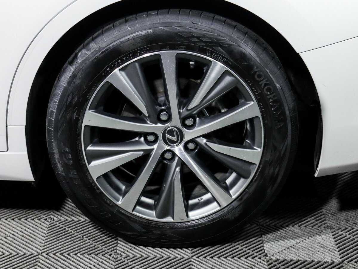 Купить Lexus ES 250, 2019, 63 859 км, фото №12