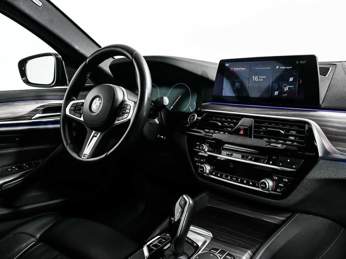 Купить BMW 5 серии 530d xDrive, 2019, 100 500 км, фото №9