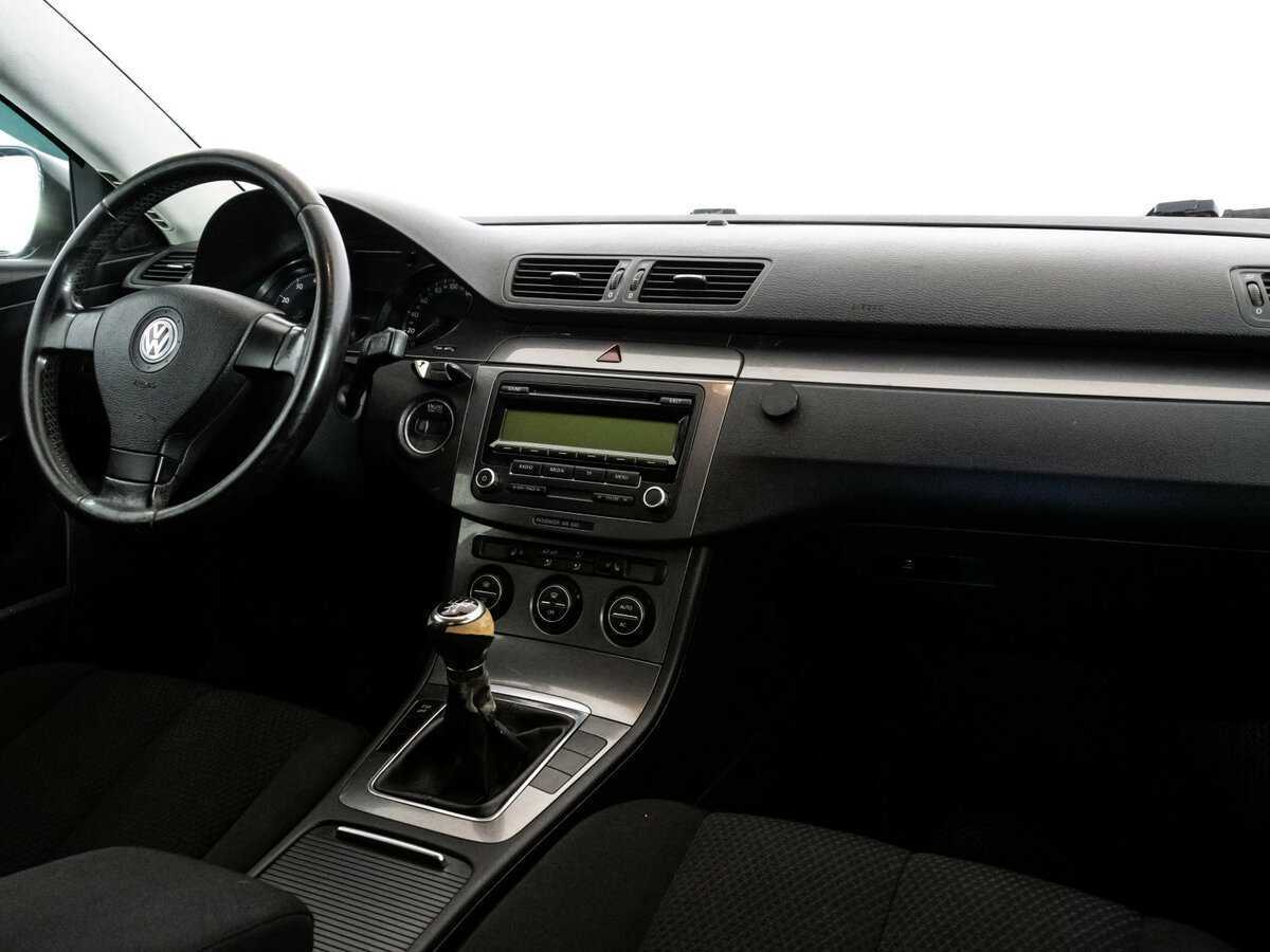 Купить Volkswagen Passat, 2008, 286 541 км, фото №7