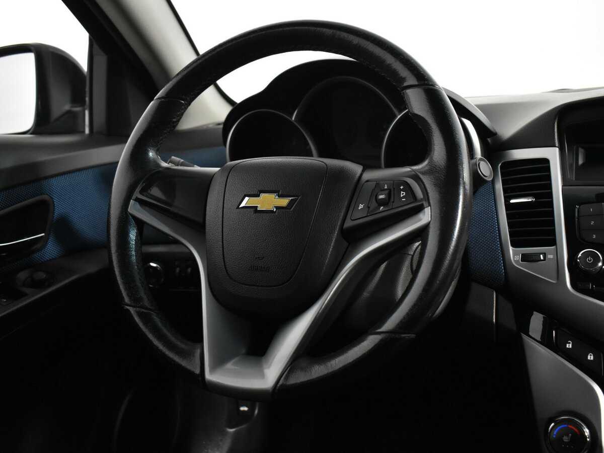 Купить Chevrolet Cruze, 2011, 77 860 км, фото №14