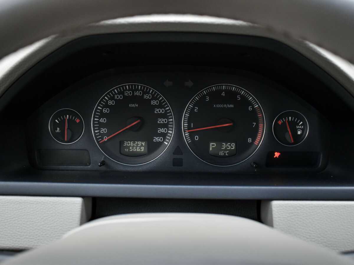 Купить Volvo XC90, 2004, 306 208 км, фото №18