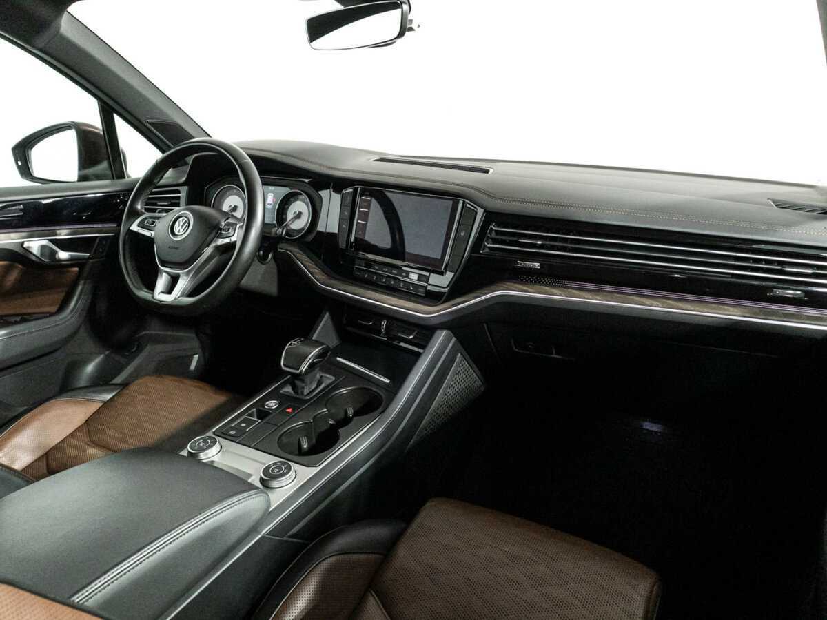 Купить Volkswagen Touareg, 2019, 145 123 км, фото №9