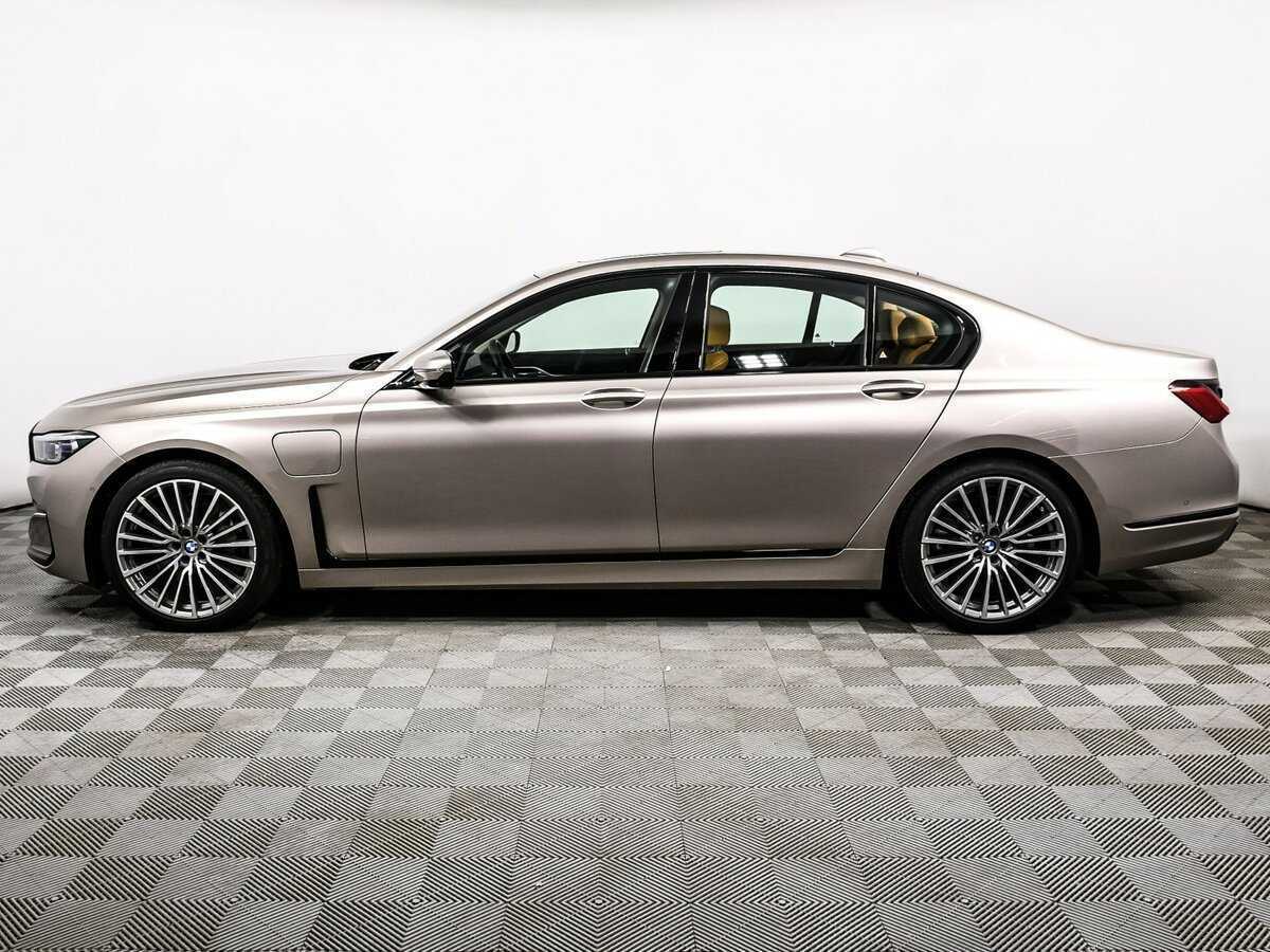 Купить BMW 7 серии 745e, 2019, 50 846 км, фото №8