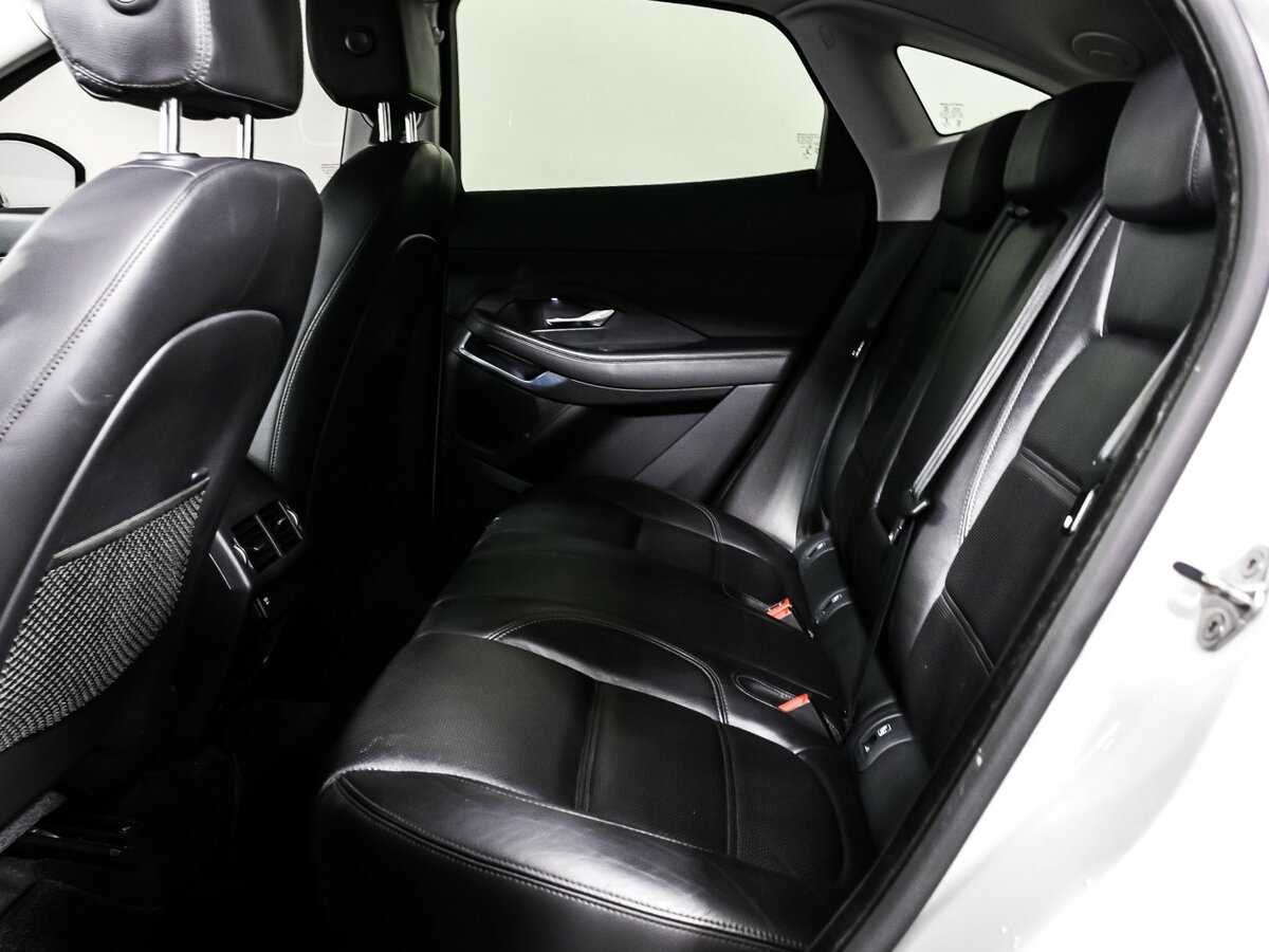 Купить Jaguar E-Pace, 2018, 131 169 км, фото №13