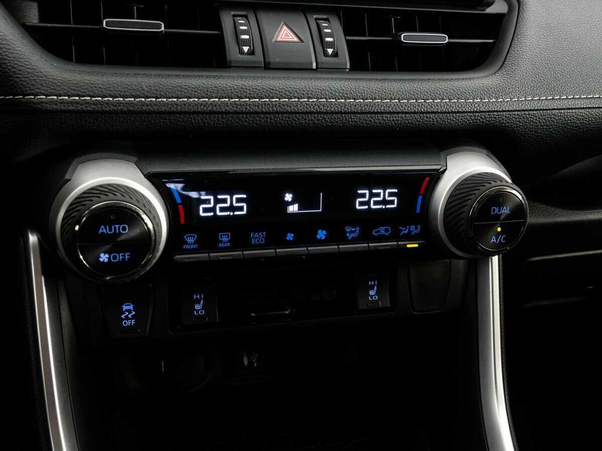 Купить Toyota RAV4, 2020, 60 000 км, фото №12