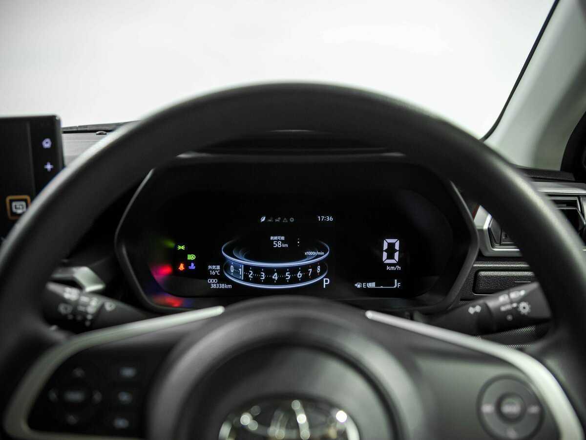 Купить Toyota Raize, 2020, 38 336 км, фото №7