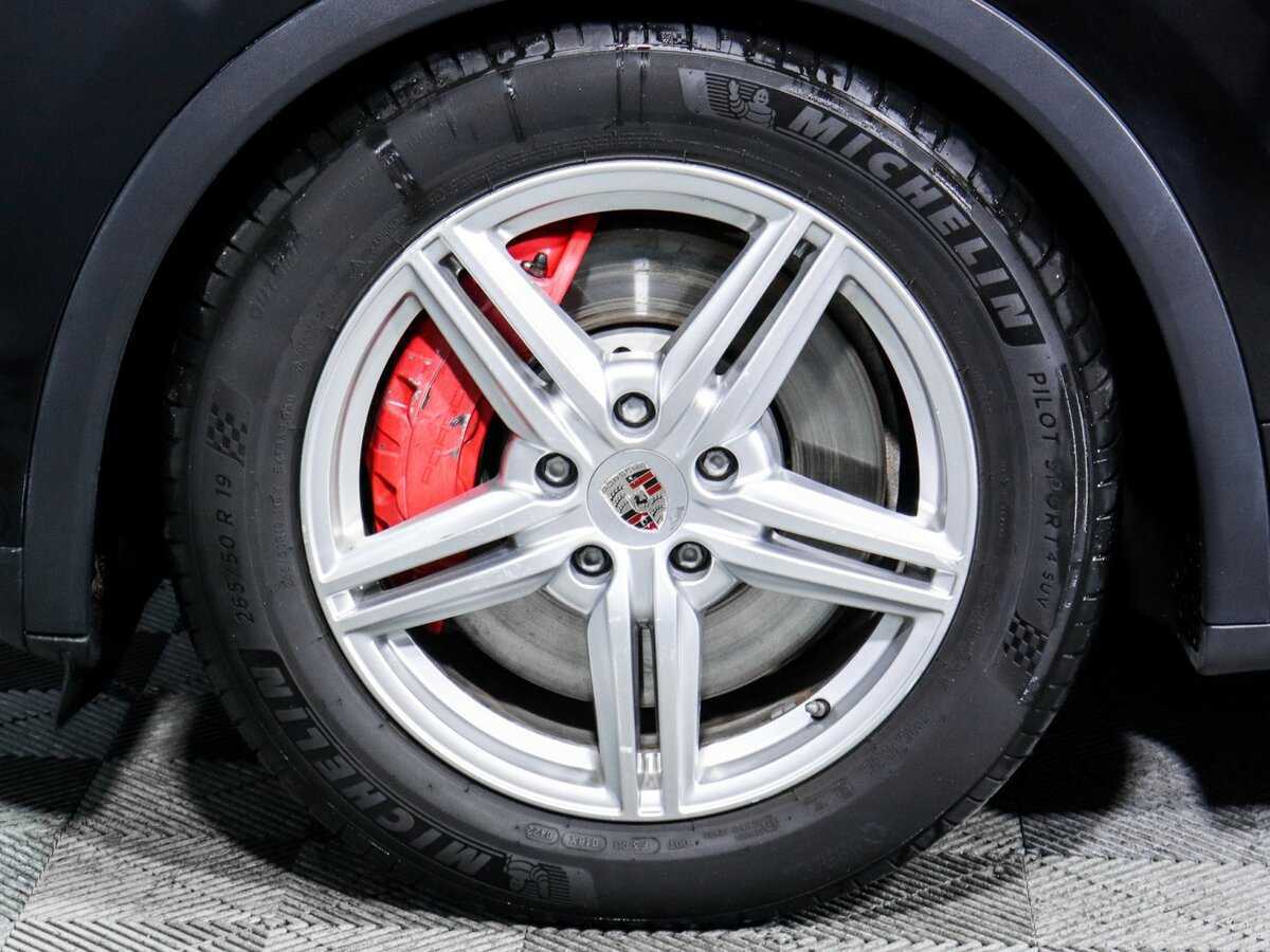 Купить Porsche Cayenne Turbo, 2010, 180 590 км, фото №12