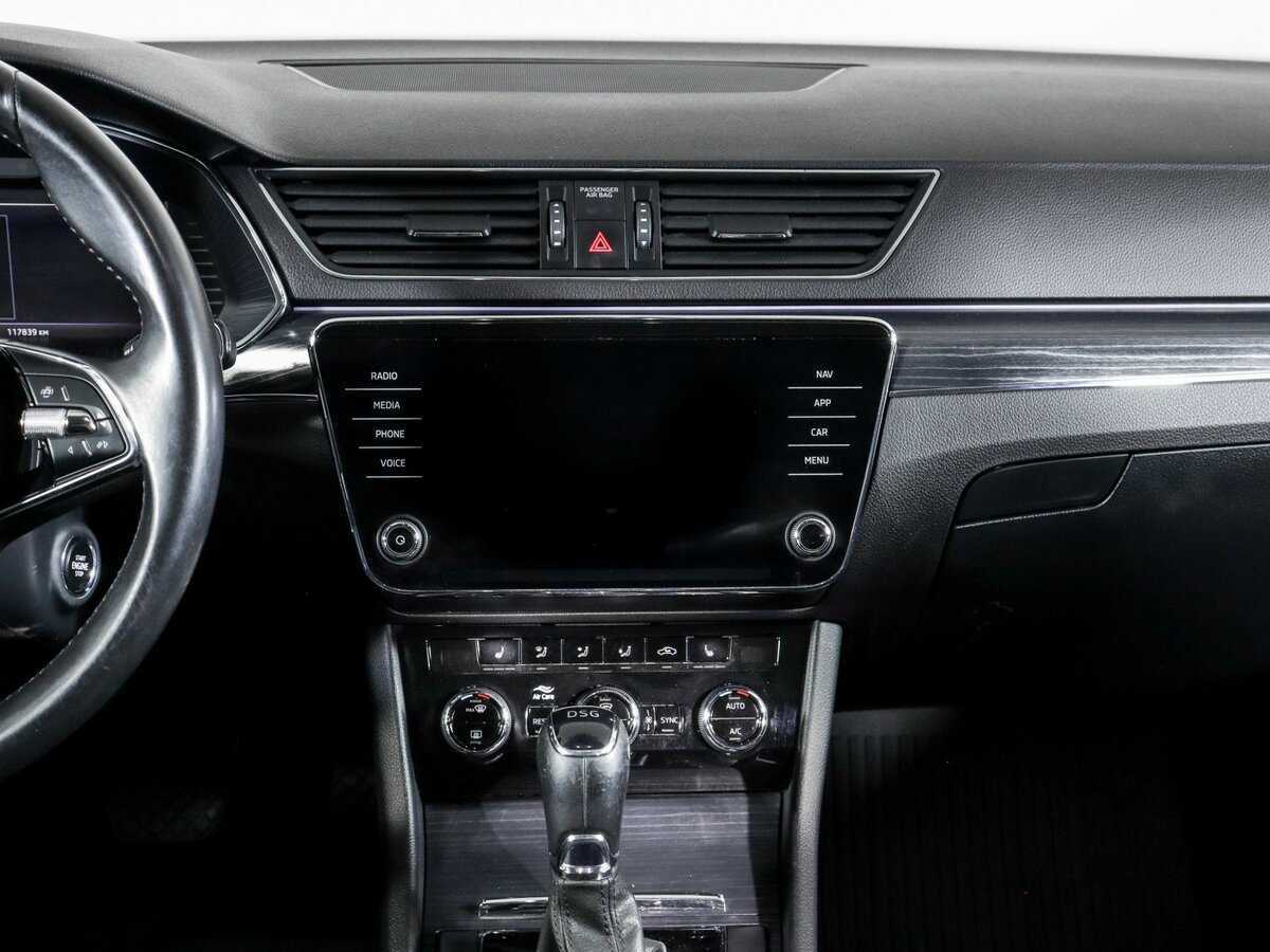 Купить Skoda Superb, 2021, 117 838 км, фото №10